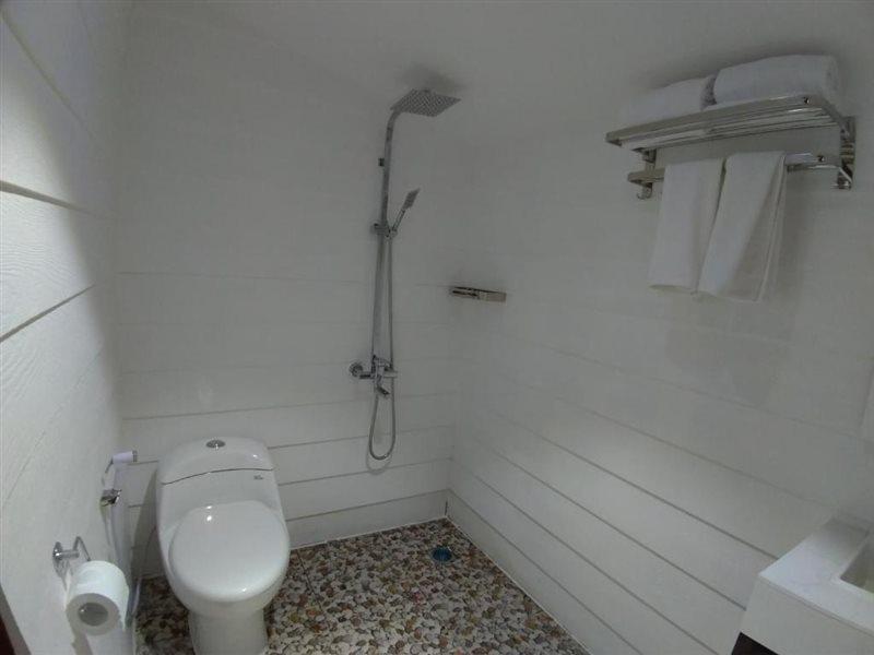 Chevilly Resort And Camp Bogor Dış mekan fotoğraf