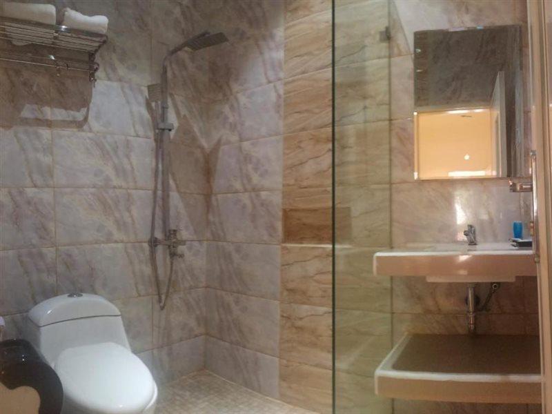 Chevilly Resort And Camp Bogor Dış mekan fotoğraf